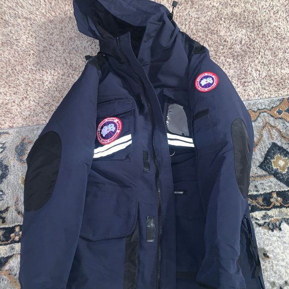 used mens canada goose jacket